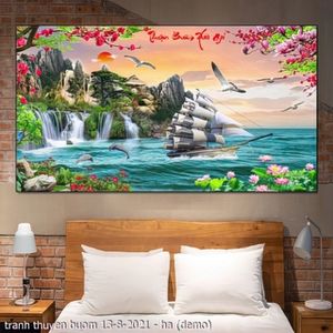 tranh thuyen buom 13 8 2021 ha